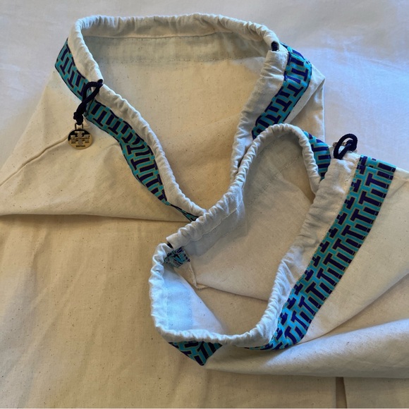 TORY Burch Dust Bags Storage Drawstring Cloth Travel Lot Of 2. Approx 15x11.5” - Picture 2 of 15